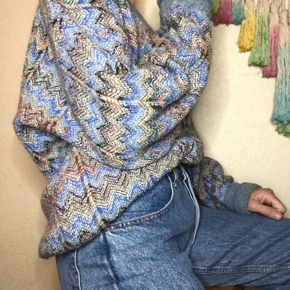 🚍VTG chevron print acrylic oversized sweater - Picture 3 of 8